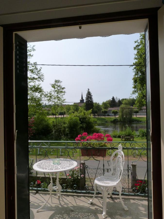 La Garenne Villa Exideuil-sur-Vienne Luaran gambar