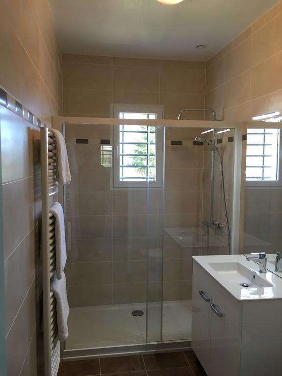 La Garenne Villa Exideuil-sur-Vienne Luaran gambar